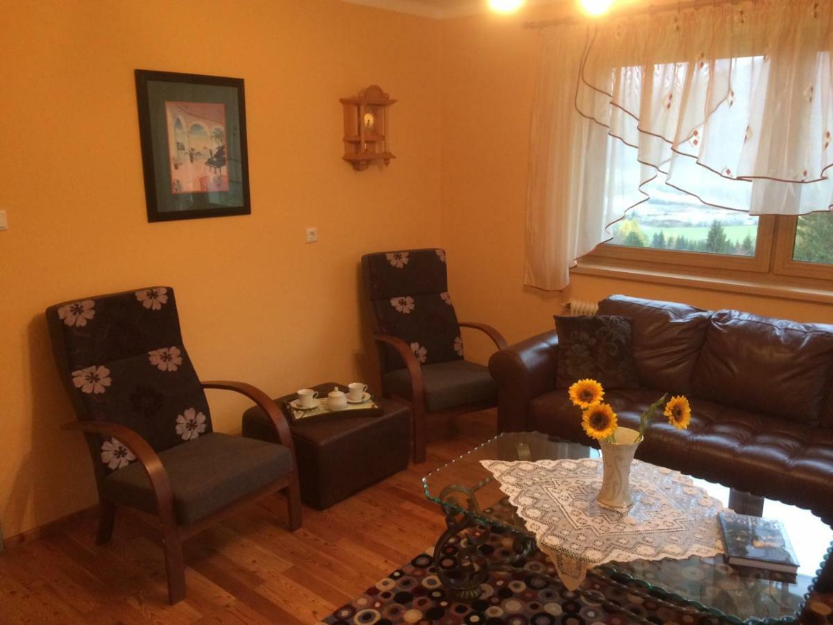 Ferienhaus Koenig 상트미카엘임룽가우 외부 사진